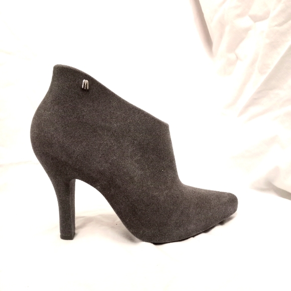 Melissa Shoes - MELISSA Drama Flocked Waterproof Bootie, Gray